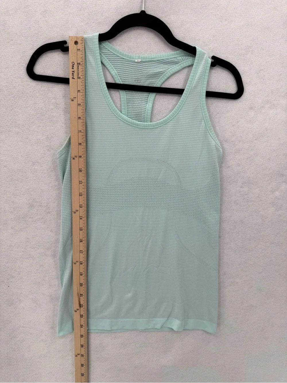Lululemon Run: Swiftly Tech Racerback Mint Moment Size 6‎